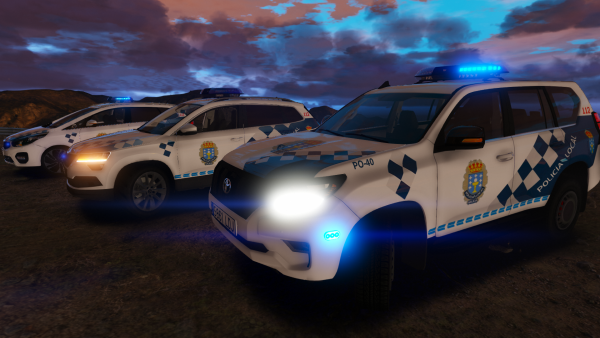 Skoda Karoq y Toyota Land Cruiser de la Policía Local de Galicia.02_2021 23_27_56